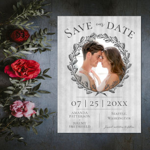 Berry Wreath and Stripes Foto   Grau Save The Date