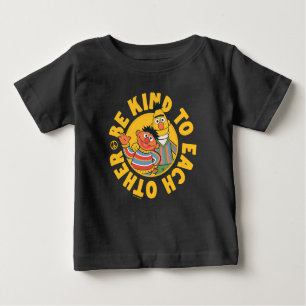 Bert und Ernie Seien Sie freundlich Baby T-shirt