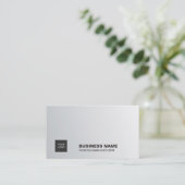 Beruflich Elegantes Silver Einfaches Chic Schlicht Visitenkarte (Stehend Vorderseite)
