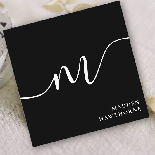 Beruflich Modern Simple Script Monogram Initial Quadratische Visitenkarte