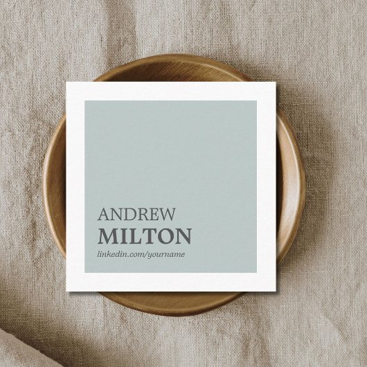 Beruflich Simple EleganBlue White Consultant Quadratische Visitenkarte