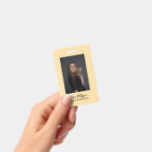 berufliche Foto QR-Website E-Mail sozial modern Ausweis (Handheld)