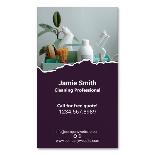 Berufliche Hausreinigung Lila weiß Magnetische Visitenkarte (Vorderseite Vertikal)