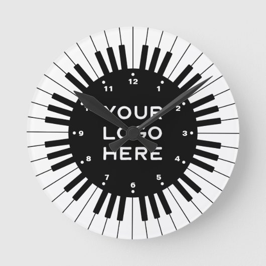 Berufliche Klaviertasten mit Personalisiertem Logo Runde Wanduhr (Vorderseite)