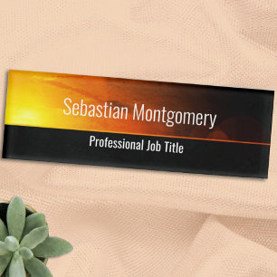 Berufliche orange und schwarze Vorlage Namenschild