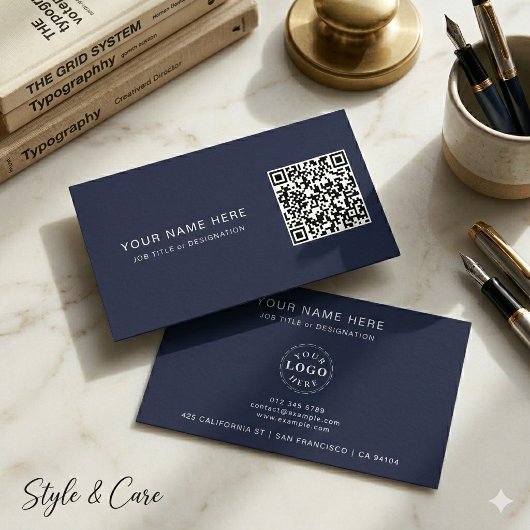 Berufliche Visitenkarte mit QR-Code und Logo