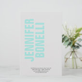 Beruflicher minimalistischer moderner blauer Name Briefpapier (Stehend Vorderseite)
