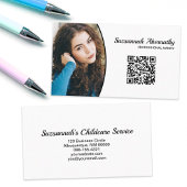 Beruflicher QR-Code für Nanny Custom Oval Foto Visitenkarte
