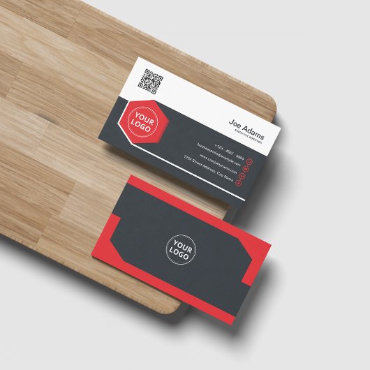Beruflicher QR-Code für Red Corporate Scannable Visitenkarte