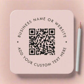 Beruflicher QR-Code mit reinem Rosa-Scanner Quadratische Visitenkarte