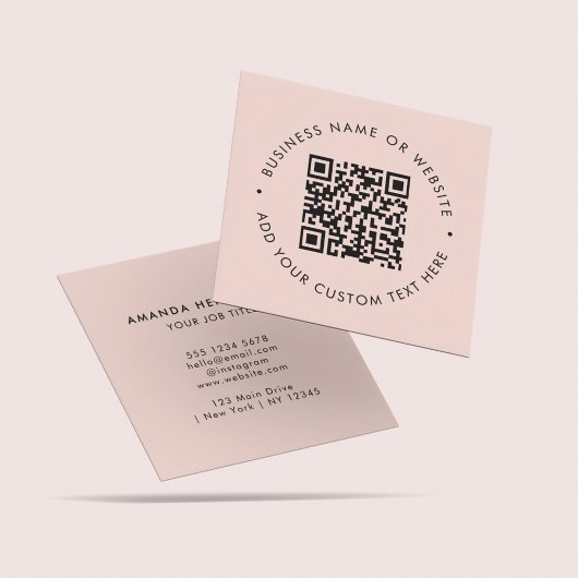 Beruflicher QR-Code mit reinem Rosa-Scanner Quadratische Visitenkarte