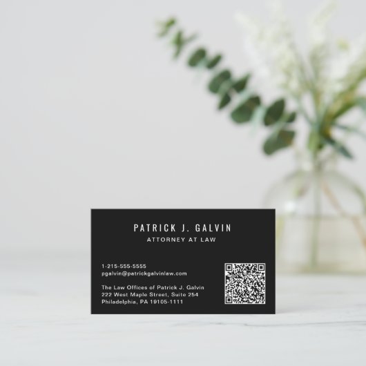 Beruflicher QR-Code Schwarz Visitenkarte (Stehend Vorderseite)