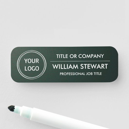 Berufliches Firmenlogo Mitarbeiter Mitarbeiter Namensschild (Beispiel)