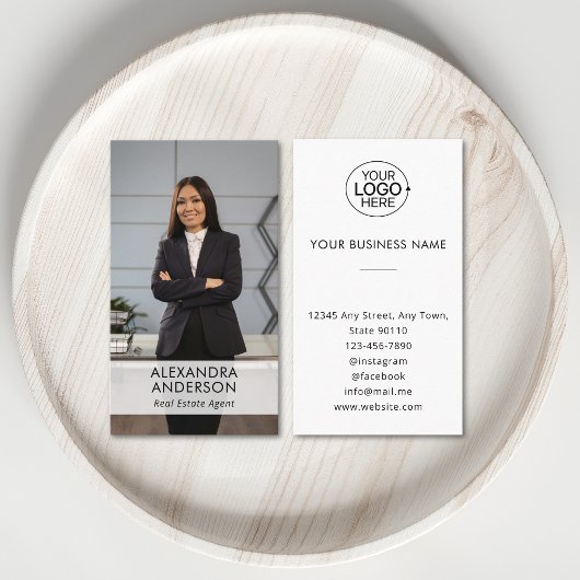 Berufliches Foto für elegante Business-Logos Visitenkarte