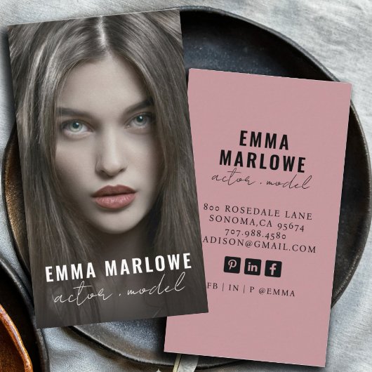 Berufliches Foto-Headshot des modernen Schauspielm Visitenkarte