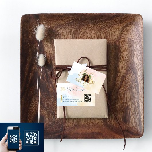 Berufliches Foto, QR-Code, Blumenkode, Pastell, ku Visitenkarte