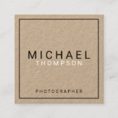 Berufliches Minimalistisches Kraft-Papier Quadratische Visitenkarte (Vorderseite)