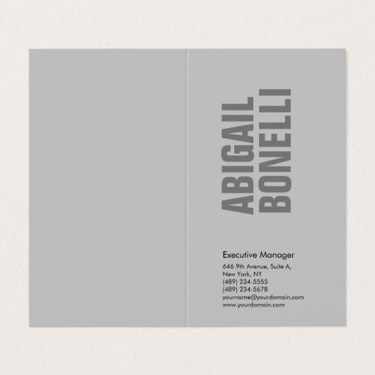 Berufliches minimalistisches, modernes Grau Visitenkarten (Außenseite Aufgefaltet)