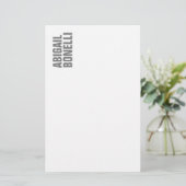 Berufliches minimalistisches, modernes Grauweiß Briefpapier (Stehend Vorderseite)