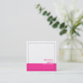 Berufliches Minimalistisches Weißes Heissrosa Quadratische Visitenkarte (Stehend Vorderseite)