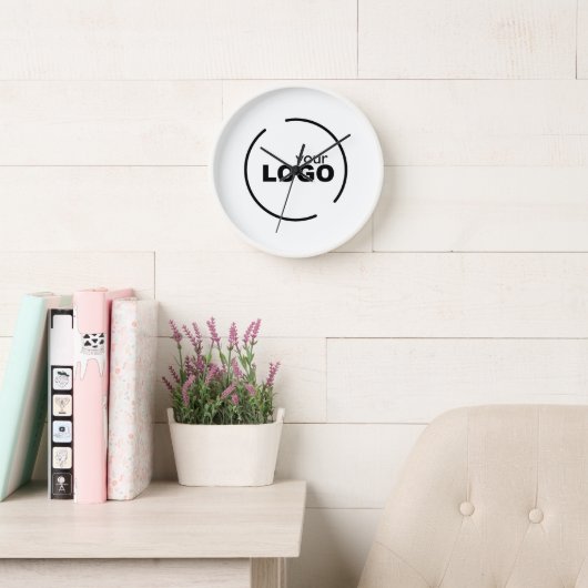 Berufliches, modernes Firmenlogo Uhr (Lesesaal)