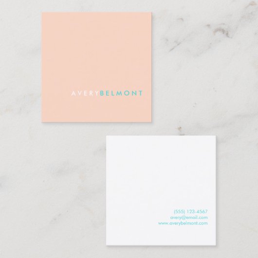Berufliches, modernes Peach Minimalistisch Quadratische Visitenkarte (Vorne/Hinten)