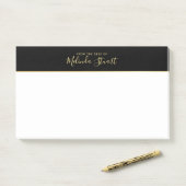 Berufliches, modernes Skriptschwarz und Gold Post-it Klebezettel (Auf Schreibtisch)