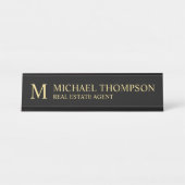 Berufliches Monogramm Schwarz und Gold Schreibtischnamensplakette (Vorderseite )