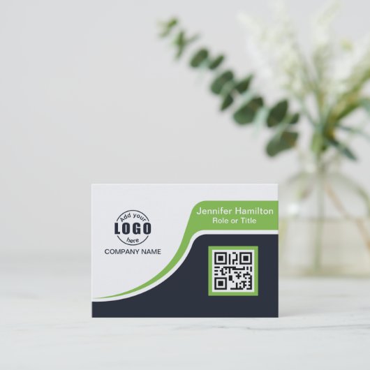 Berufliches Schwarz Grün hinzufügen QR-Code-Bus fü Visitenkarte (Stehend Vorderseite)