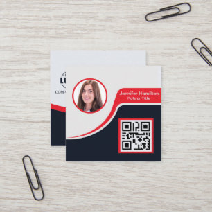 Berufliches Schwarz-Rot-Logo hinzufügen QR-Code Quadratische Visitenkarte
