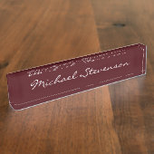 Berufliches Skript Modernes Red Business Namensplakette (Seite)