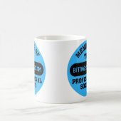 Berufs- ausgebildet, um sarkastische Kommentare zu Kaffeetasse (Mittel)