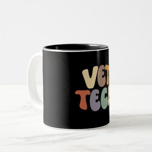 Berufserfahrung durch Vet Tech Proud Zweifarbige Tasse (Vorderseite Links)
