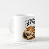 Berufsschläfer – Süßes Schlafkatzen-Cozy-Design Kaffeetasse (Vorderseite Links)