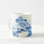 Beruhigender blauer Schneegipfel-Wolkenlandschaft Kaffeetasse (Vorderseite Links)
