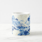 Beruhigender blauer Schneegipfel-Wolkenlandschaft Kaffeetasse (Mittel)