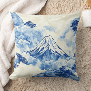 Beruhigender blauer Schneegipfel-Wolkenlandschaft Kissen