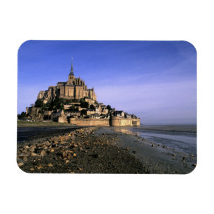 Berühmte Insel-Festung Le Mont St. Michel in Magnet