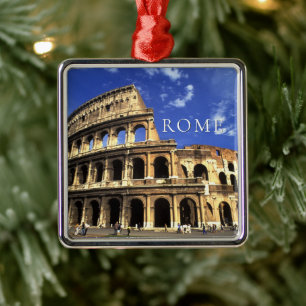 Berühmte Ruinen des Kolosseums   Rom Italien Ornament Aus Metall