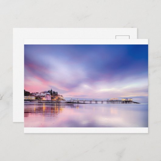 Berühmter Cromer Pier in Norfolk England mit rosa Postkarte (Vorne/Hinten)