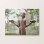 Berühmtes Vogelmädchen im Savannah Challenging Puz Puzzle (Horizontal)