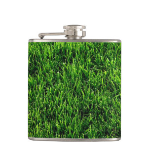 Beschaffenheit des grünen Grases von einem Flachmann