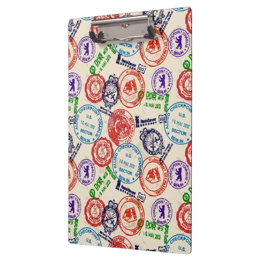 Beschaffenheit mit wirklichen Stempeln Klemmbrett (Links)