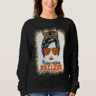 Beschäftigt mit der Erziehung von Ballern Basketba Sweatshirt