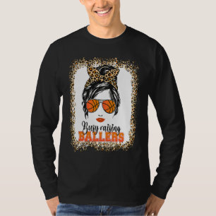 Beschäftigt mit der Erziehung von Ballern Basketba T-Shirt