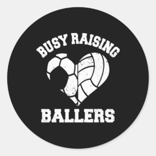 Beschäftigt mit der Erziehung von Byllers Fußball- Runder Aufkleber