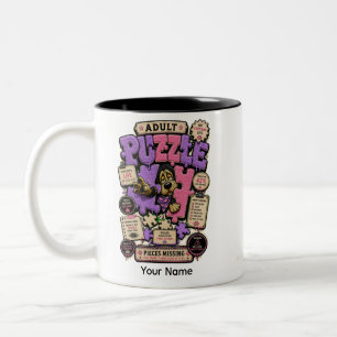 Beschäftigt, sich wohlfühlender lustiger Introvert Zweifarbige Tasse
