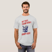 Beschäftigter mürrischer alter Knacker T-Shirt (Vorne ganz)