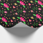 Beschäftigtes Blumenmuster auf Schwarz Geschenkpapier (Ecke)