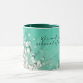 Beschämt über unsere Risse durch Charles Dickens Tasse (Zentrum)